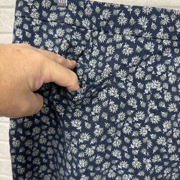 Ann Taylor Womens Devin Fit Blue Floral Print Straight Leg Stretch Pants Size 10 - Picture 7 of 16